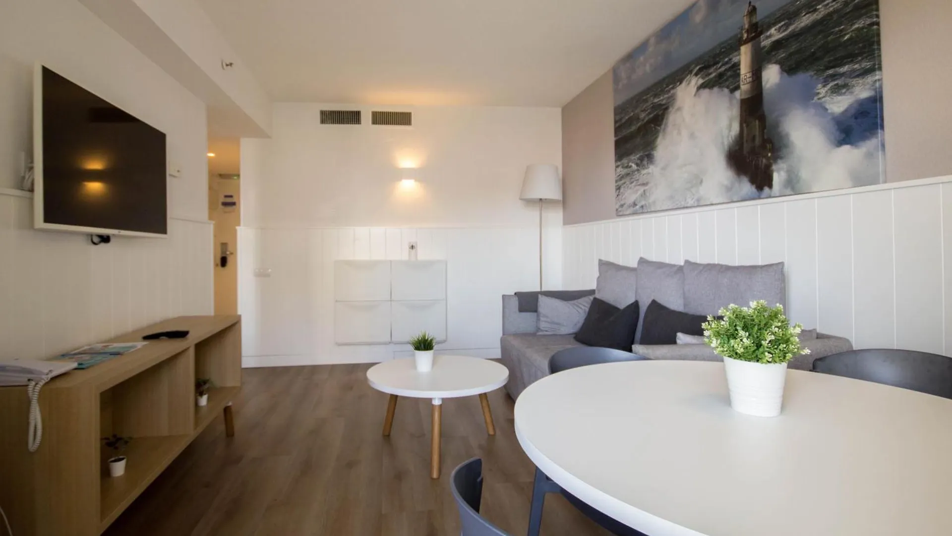 Sol Timor - Aloha Puerto - Costa Del Sol Stay Apartamentos Privados - Playa Carihuela - Torremolinos - Lejlighed