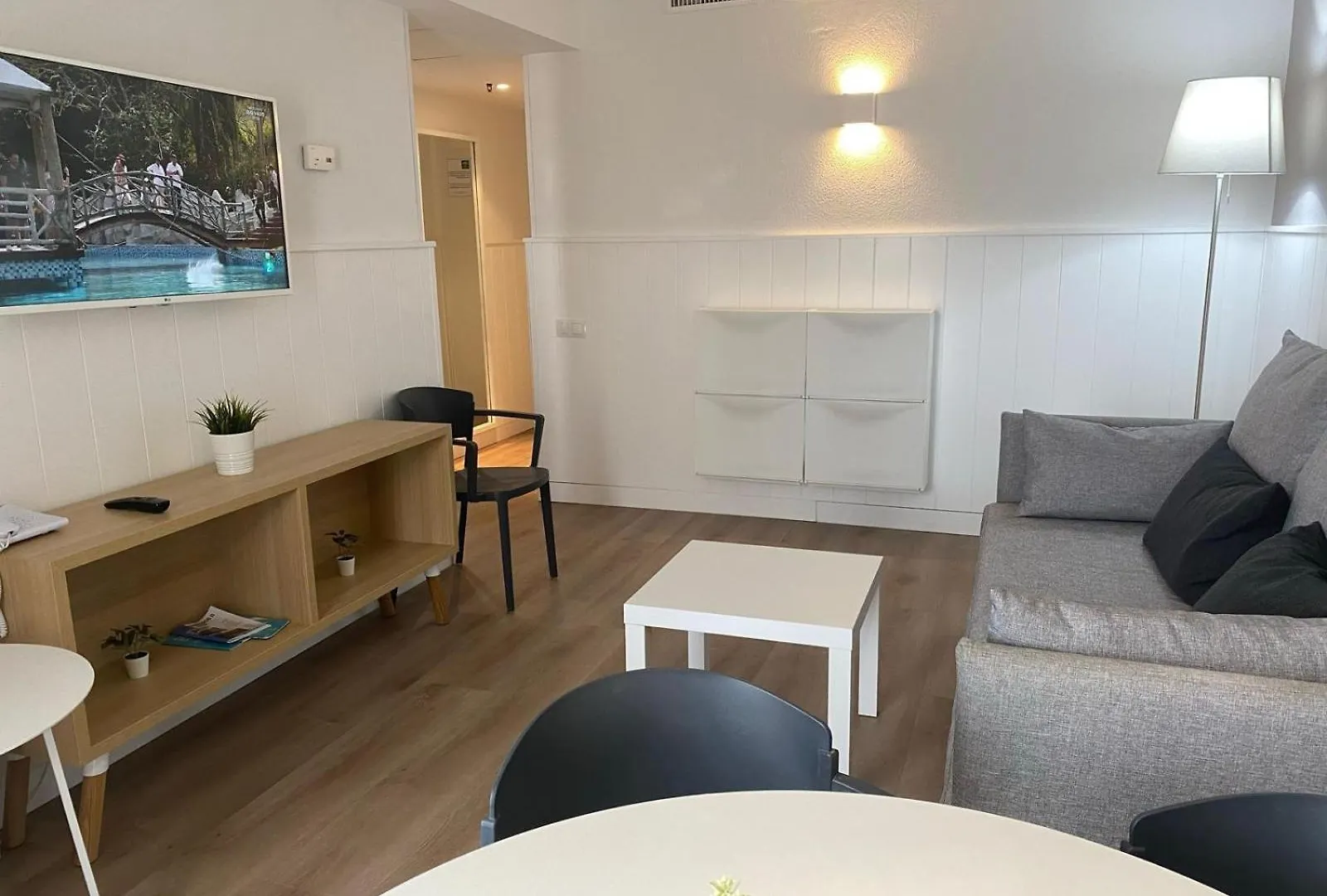 Sol Timor - Aloha Puerto - Costa Del Sol Stay Apartamentos Privados - Playa Carihuela - Torremolinos - Spanien
